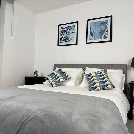 Cozy City Centre Apartment With Free Parking And Free Gym Birmingham Buitenkant foto