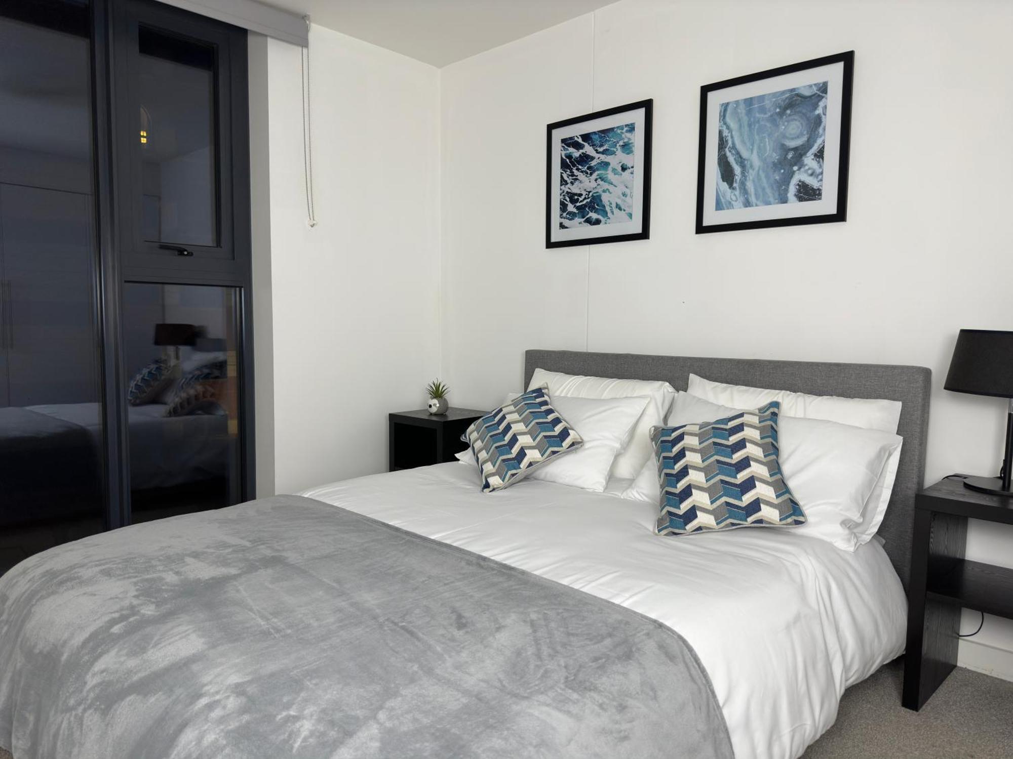 Cozy City Centre Apartment With Free Parking And Free Gym Birmingham Buitenkant foto