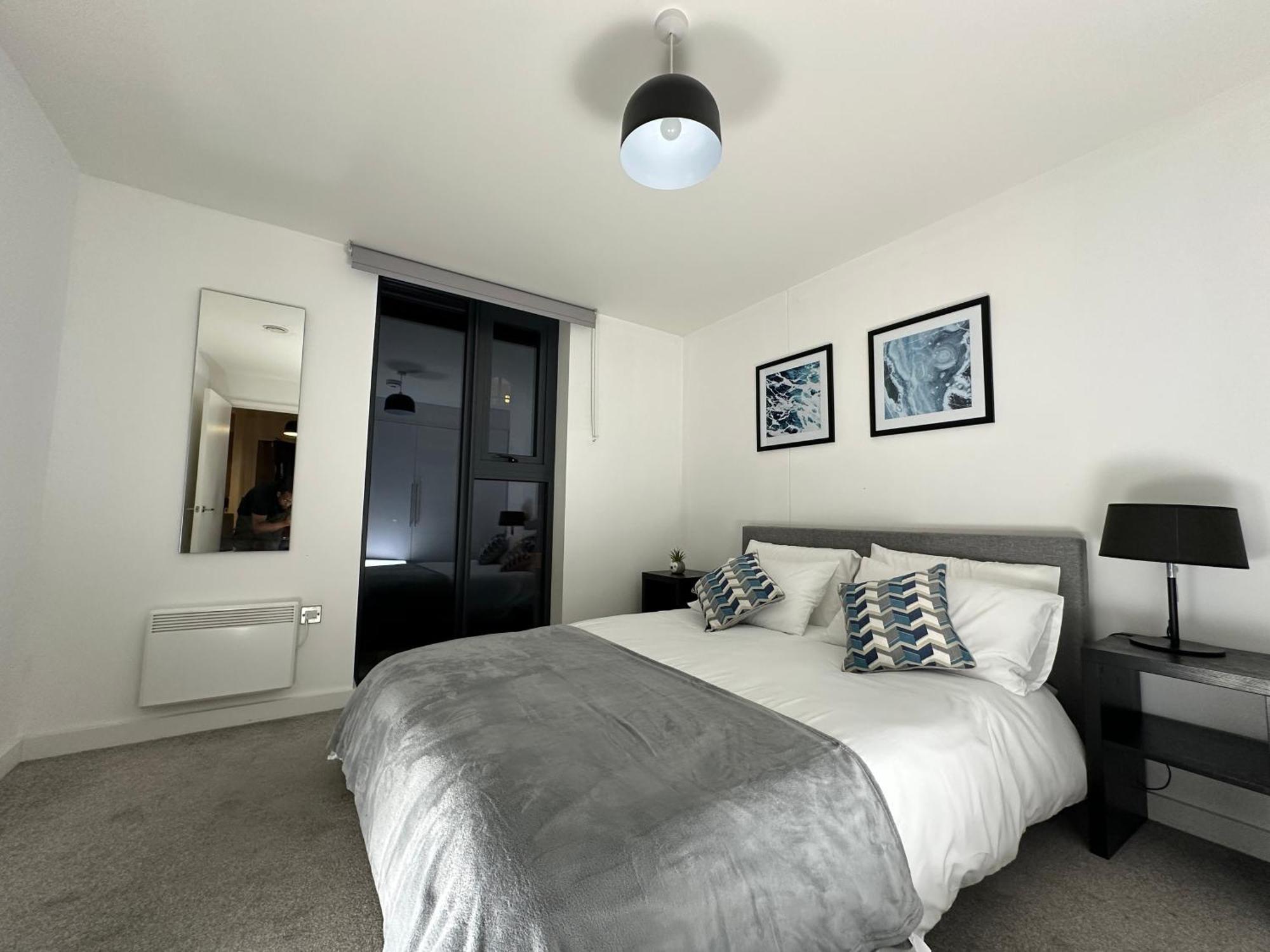 Cozy City Centre Apartment With Free Parking And Free Gym Birmingham Buitenkant foto