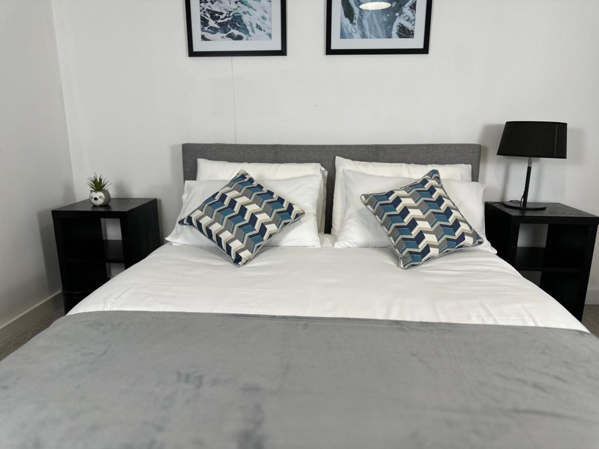 Cozy City Centre Apartment With Free Parking And Free Gym Birmingham Buitenkant foto